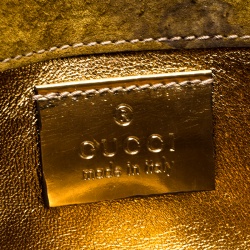 مملوكة مسبقًا Gucci Gold Leather Romy Clutch