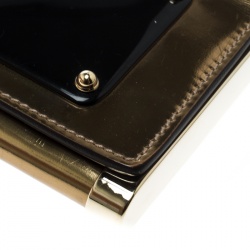 مملوكة مسبقًا Gucci Gold Leather Romy Clutch