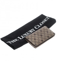 Gucci Beige GG Supreme Canvas Zip Around Wallet 