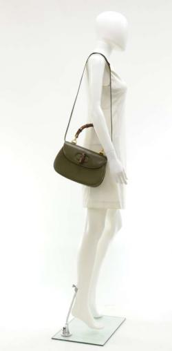 Pre Owned Gucci Olive Green Leather Bamboo Top Handle Bag