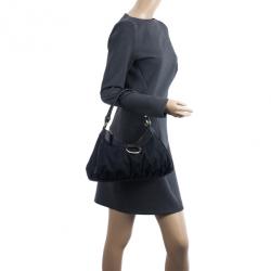 مملوكة مسبقًا Gucci Black Small GG Canvas D Gold Hobo