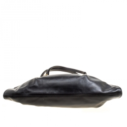 مملوكة مسبقًا Gucci Black Leather Shoulder Bag