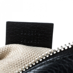 مملوكة مسبقًا حقيبة كتف غوتشي سوهو ديسكو صغيرة جلد لامع أرجوانية