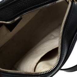 مملوكة مسبقًا حقيبة كتف غوتشي سوهو ديسكو صغيرة جلد لامع أرجوانية