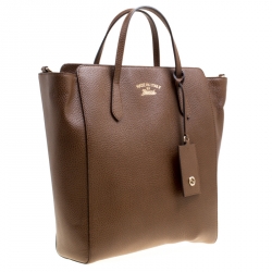 Pre Owned حقيبة يد غوتشي سوينغ متوسطة جلد بنية داكنة