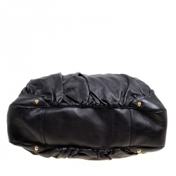 مملوكة مسبقًا حقيبة غوتشي جوكي كبيرة جلد سوداء