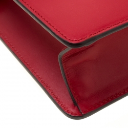 Pre Owned حقيبة كتف غوتشي سيلفي بسلسلة ويب ميني جلد حمراء