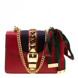 Pre Owned حقيبة كتف غوتشي سيلفي بسلسلة ويب ميني جلد حمراء