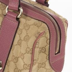 مملوكة مسبقًا Gucci GG Pink Trim Charmy Satchel