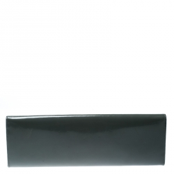 مملوكة مسبقًا Gucci Grey Patent Leather Clutch 