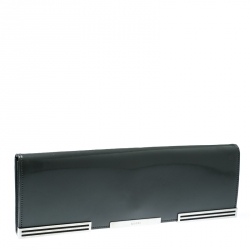 مملوكة مسبقًا Gucci Grey Patent Leather Clutch 