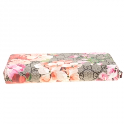 مملوكة مسبقًا Gucci Beige GG Supreme Canvas Blooms Zip Around Wallet