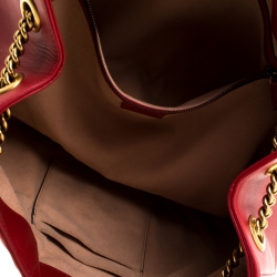 Pre Owned Gucci Red Matelassé Leather Medium GG Marmont Tote
