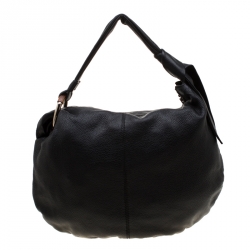 مملوكة مسبقًا  حقيبة هوبو غوتشي جنجل جلد سوداء متوسطة