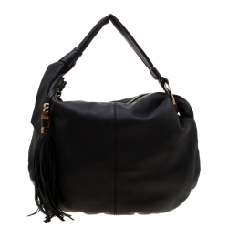 مملوكة مسبقًا  حقيبة هوبو غوتشي جنجل جلد سوداء متوسطة