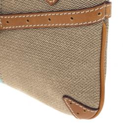 مملوكة مسبقًا Gucci GG Mini Canvas Pochette