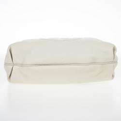 Pre Owned Gucci Off-White Pebbled Calfskin Leather Soho Hobo Bag