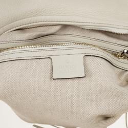 Pre Owned Gucci Off-White Pebbled Calfskin Leather Soho Hobo Bag
