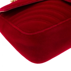 Pre Owned Gucci Red Matelasse Velvet Mini GG Marmont Shoulder Bag