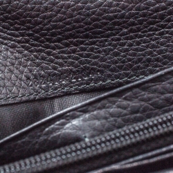 مملوكة مسبقًا محفظة غوتشي قلاب كونتيننتال سوهو جلد سوداء