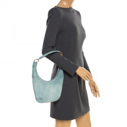 Pre Owned حقيبة غوتشي جلد نوبك زرقاءG فاتحة