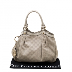 مملوكة مسبقًا حقيبة يد غوتشي سوكي متوسطة جلد غوتشيسيما بيج