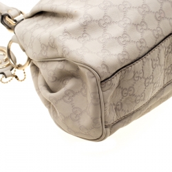 مملوكة مسبقًا حقيبة يد غوتشي سوكي متوسطة جلد غوتشيسيما بيج