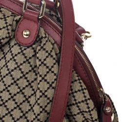مملوكة مسبقًا Gucci Diamante Canvas Sukey Dome Bag