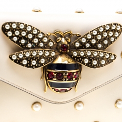 Pre Owned Gucci Off White Leather Broadway Pearly Bee Shoulder Bag