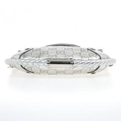 مملوكة مسبقًا Gucci Metallic Silver Guccissima Leather Small Britt Shoulder Bag