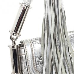 مملوكة مسبقًا Gucci Metallic Silver Guccissima Leather Small Britt Shoulder Bag