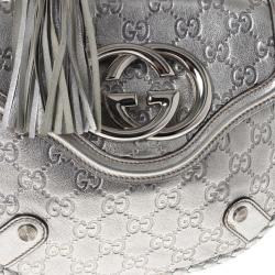 مملوكة مسبقًا Gucci Metallic Silver Guccissima Leather Small Britt Shoulder Bag