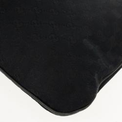مملوكة مسبقًا Gucci Black GG "New Britt" Flat Hobo Canvas Bag