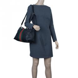 Pre Owned حقيبة غوتشي جلد أسود كلاسيكي ويب بيد علوية