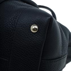 Pre Owned حقيبة غوتشي جلد أسود كلاسيكي ويب بيد علوية