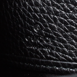 Pre Owned Gucci Black Leather Bamboo Tassel Zip Around Wallet