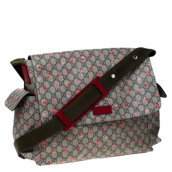 Pre Owned Gucci Beige GG Coated Canvas Strawberry-Print Diaper Messenger Bag