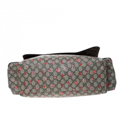Pre Owned Gucci Beige GG Coated Canvas Strawberry-Print Diaper Messenger Bag