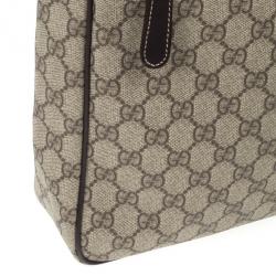 مملوكة مسبقًا Gucci Supreme Canvas Shoulder Bag