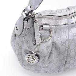 مملوكة مسبقًا Gucci Silver Guccussima Leather Sukey Medium Hobo