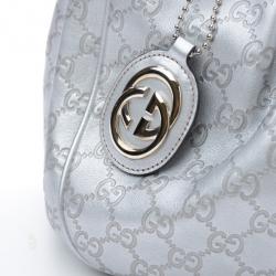 مملوكة مسبقًا Gucci Silver Guccussima Leather Sukey Medium Hobo