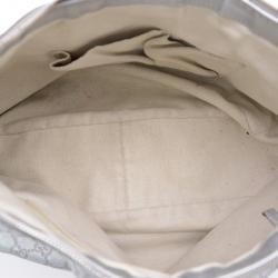 مملوكة مسبقًا Gucci Silver Guccussima Leather Sukey Medium Hobo