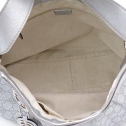 مملوكة مسبقًا Gucci Silver Guccussima Leather Sukey Medium Hobo