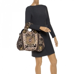 مملوكة مسبقًا حقيبة هوبو غوتشي هيستريا قماش مطرز متعددة الألوان كبيرة