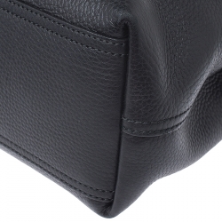 مملوكة مسبقًا Gucci Black Leather Large GG Marmont Shoulder Bag