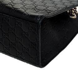 مملوكة مسبقًا Gucci Black Guccissima Leather Large Emily Chain Shoulder Bag