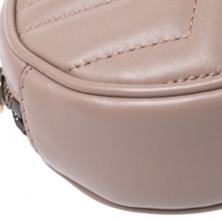 Pre Owned Gucci Old Rose Matelassé Leather GG Marmont Belt Bag