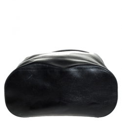 Pre Owned Gucci Black Leather Hoop Handle Bucket Bag