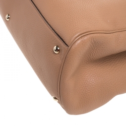 مملوكة مسبقًا حقيبة يد غوتشي شوبر بيد علوية بامبو جلد بيج داكنة كبيرة