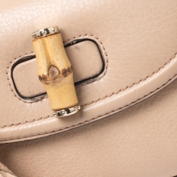 Pre Owned Gucci Beige Leather Bamboo Top Handle Bag